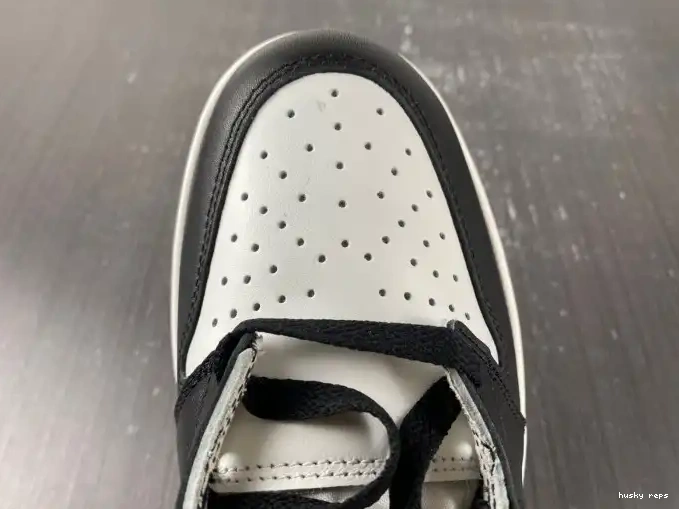 Rep Husky (2023) Jordan Black White Retro 85 High BQ4422-001 1 0621